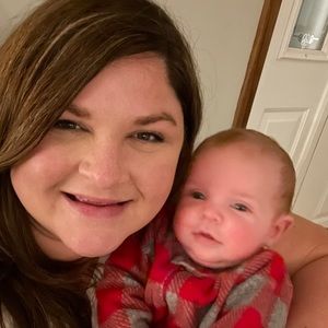 Meet your Posher, Charis